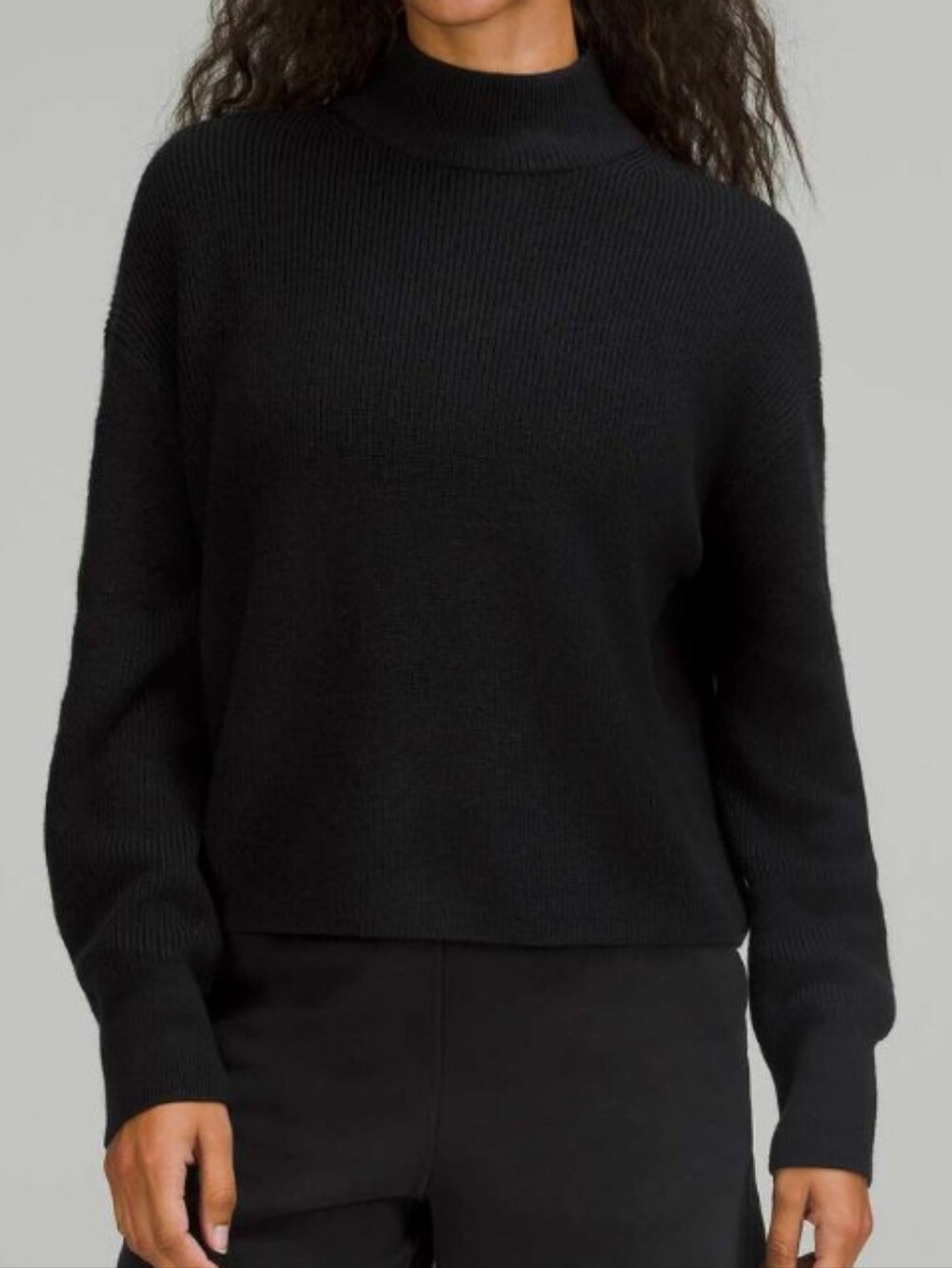 Lululemon Merino Wool Blend Ribbed Turtleneck Sweater Size 10